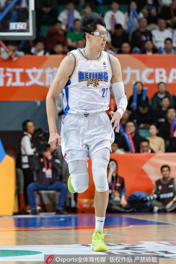 配资门户 攻防俱佳！周琦9中7高效拿下15分12板1断3帽 正负值+19最高